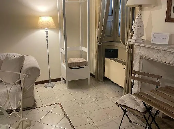 Relais Dei Mandorli Centro Oda ve Kahvaltı 4*