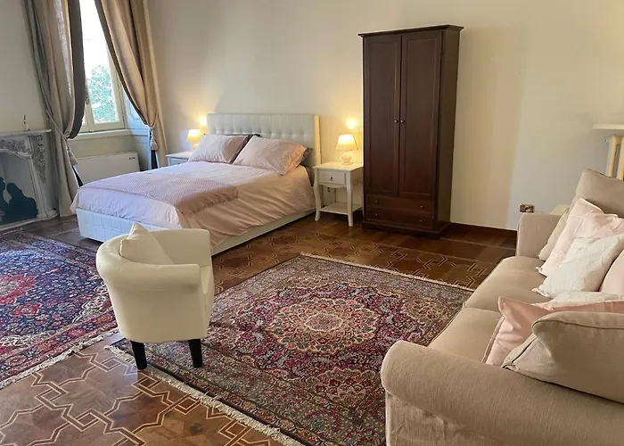 Oda ve Kahvaltı Relais Dei Mandorli Centro Bergamo